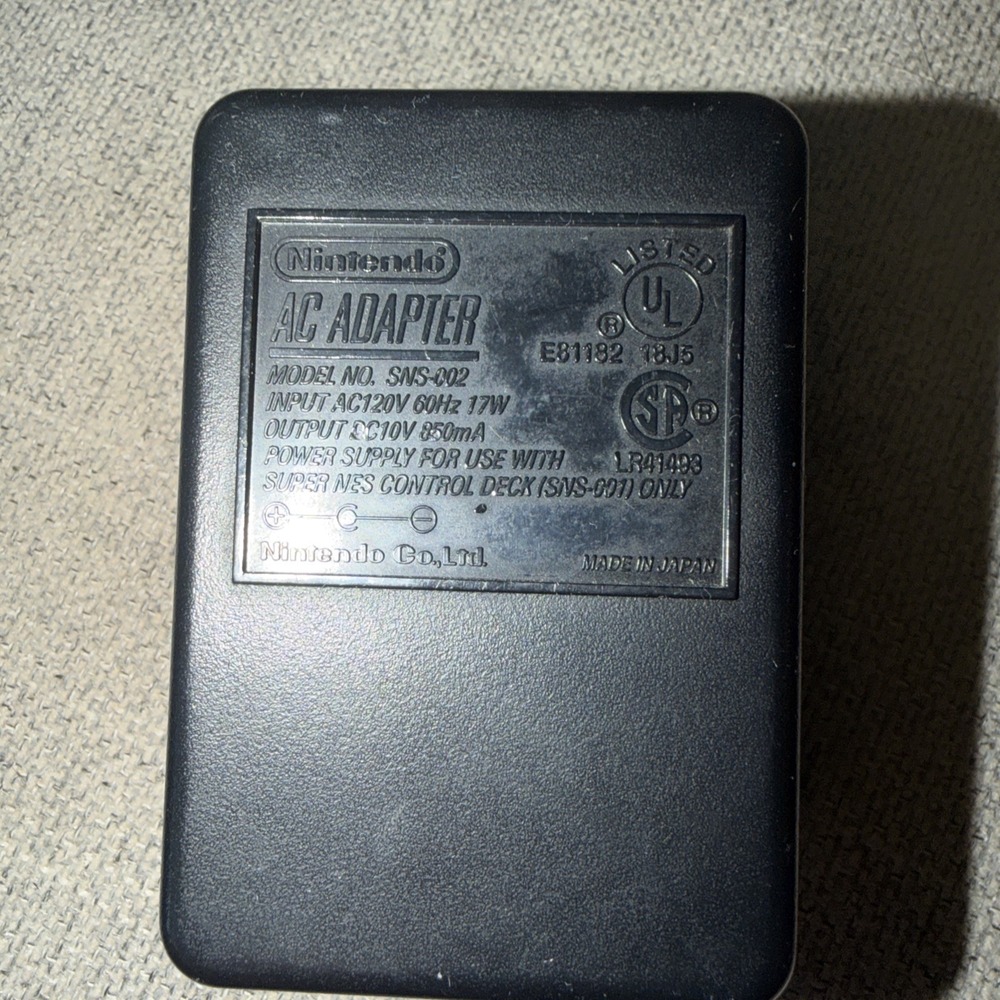 Official Nintendo SNES Power Supply‎ | SNS-002